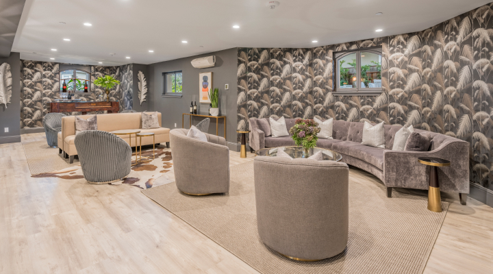 The Lounge